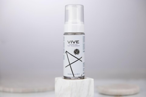 Pianka Vive do czyszczenia zabawek erotycznych 140 ml Vive