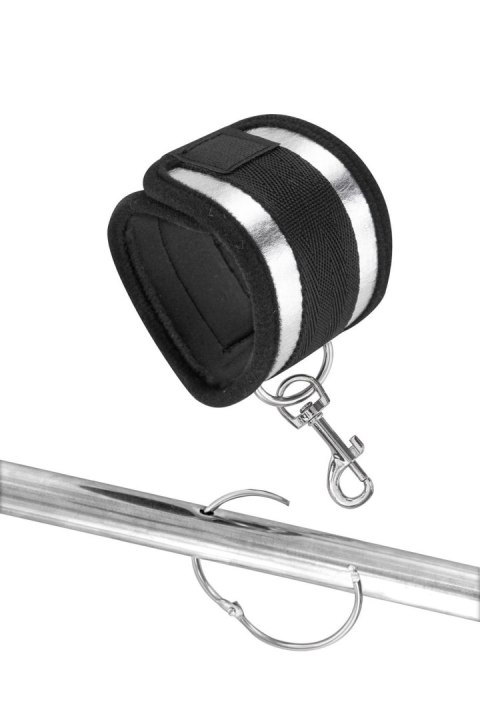 Belka Submission Bar z 4 regulowanymi kajdankami Fetish Temptation Fetish Tentation